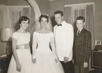 1950 Retrato de una novia y un novio