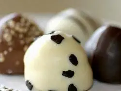 Trufas de chocolate em festa de casamento