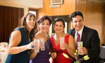 Pokyny pre večerný svadobný odev