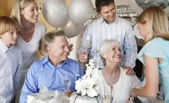 Temas de aniversario de boda