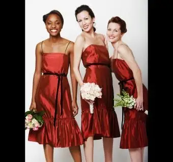 https://cf.ltkcdn.net/weddings/images/slide/244823-850x850-9-pictures-bridesmaid-dresses.webp