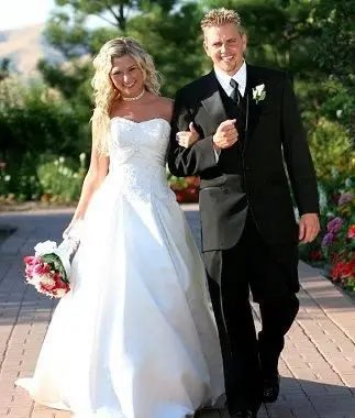 Galéria svadobného smokingu