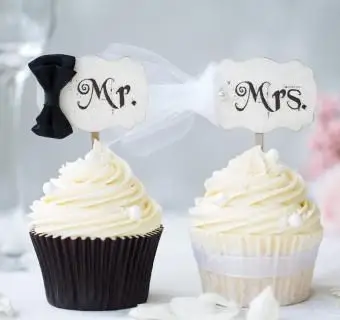 あらゆる結婚式のための23の結婚式のカップケーキのアイデアのスライドショー