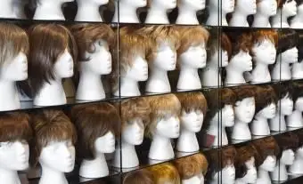 Gdzie znaleźć darmowe peruki dla pacjentów z rakiem