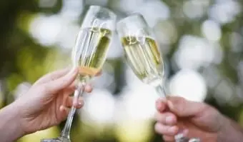 flautas de champán grabadas