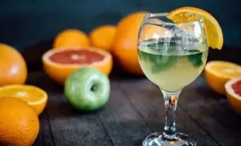 4 délicieuses recettes de sangria au vin blanc