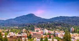 Avis d'Eugene, Oregon