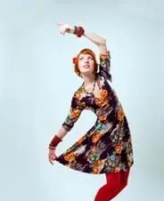 ביגוד זורם לנשים