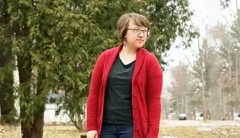 קרדיגן החברים של נשים מלא טילט