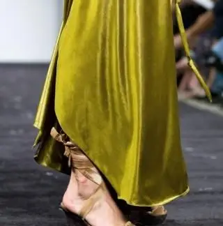 שמלות ורונטה של ​​דונטלה