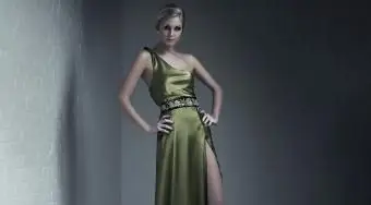 https://cf.ltkcdn.net/womens-fashion/images/slide/258444-850x595-18_olive_green_satin_dress.webp