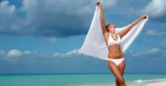 Différentes façons d'envelopper un sarong