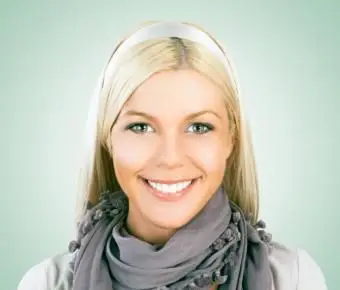 Immagini di sciarpe alla moda