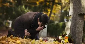 16 najsmutnejších citátov o smrti, ktoré ste si kedy prečítali