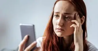 Quoi envoyer par SMS à une personne en deuil